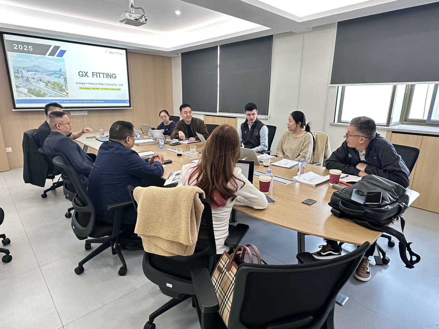 Müşteri Heyeti Teknik Değişim ve İşbirliği İçin Fabrikamızı Ziyaret Etti