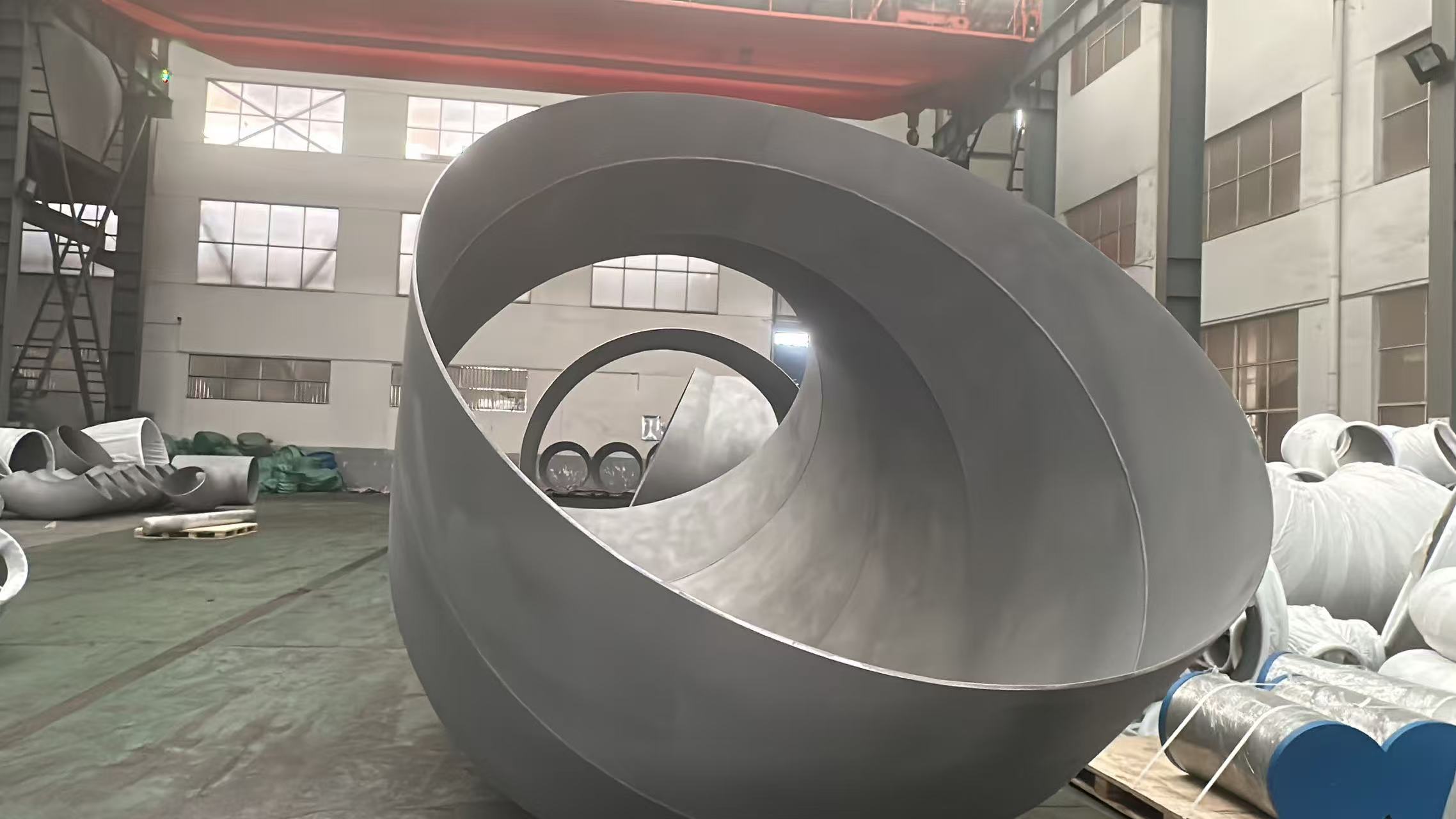 Alın Kaynaklı Eşit Tee Nedir ve Borularda Nasıl Kullanılır?